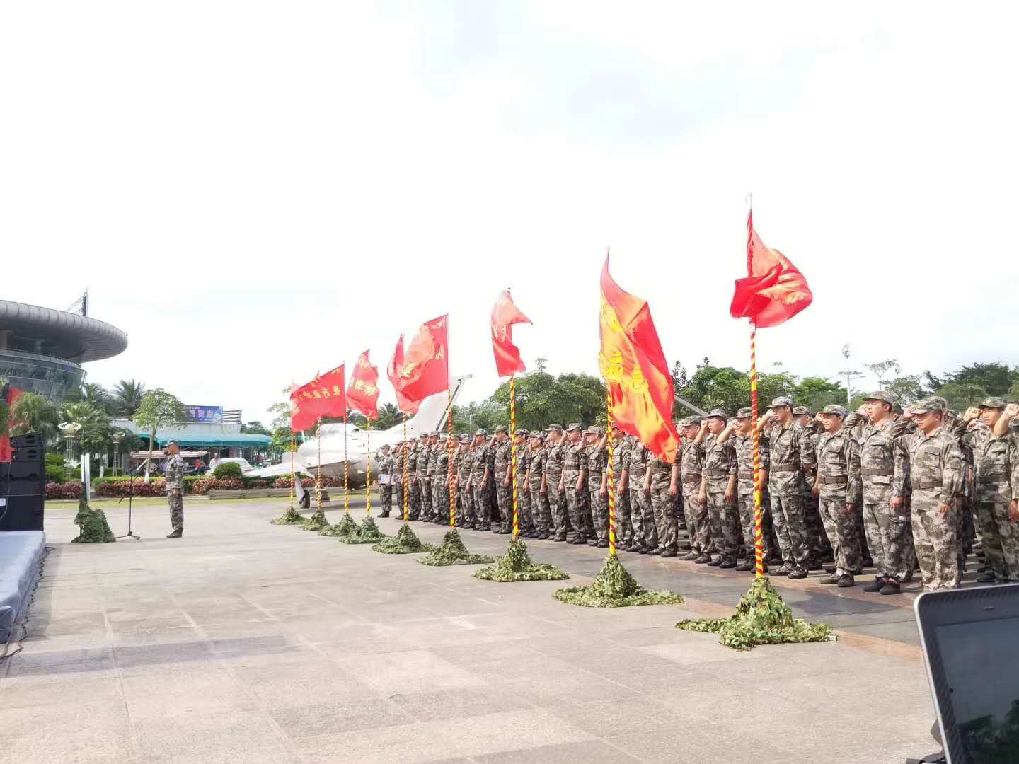 <b>防城港市基层民兵入队仪式暨点验大会</b>