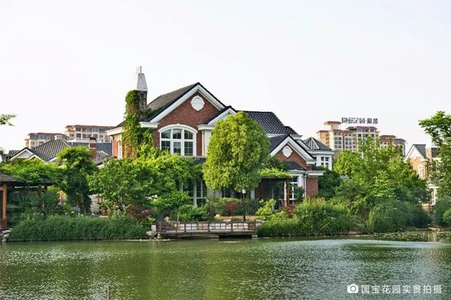 生涯在有湖的地方，，，是对人生的浪漫私藏